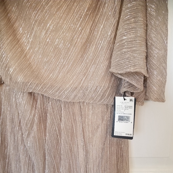 Adriana Papell Formal Metallic Mesh Gown - Picture 2 of 6